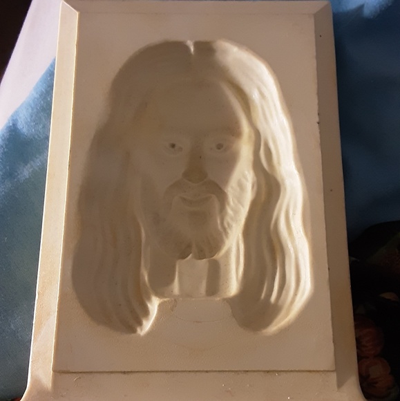 COPY - Face of Christ from Christus Gardens - Picture 1 of 3